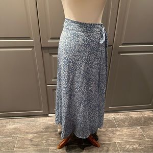 SHEIN Blue Floral Maxi Wrap Skirt Tie Closure